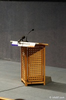 emmanuel-macron-01