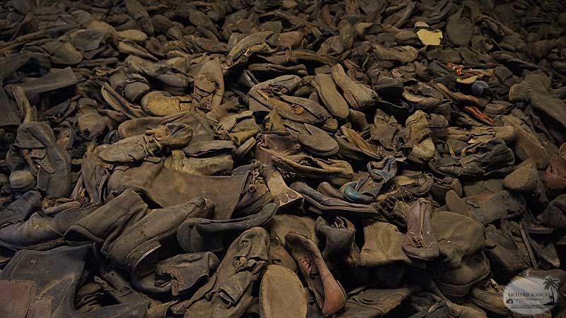 Auschwitz-Birkenau-11.jpg
