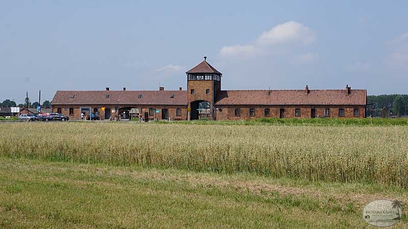 Auschwitz-Birkenau-14.jpg