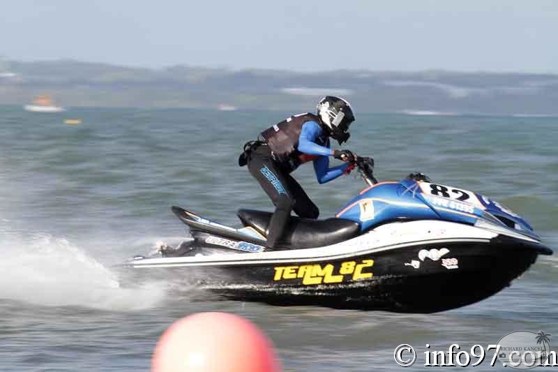 pro-karu2013-4.jpg