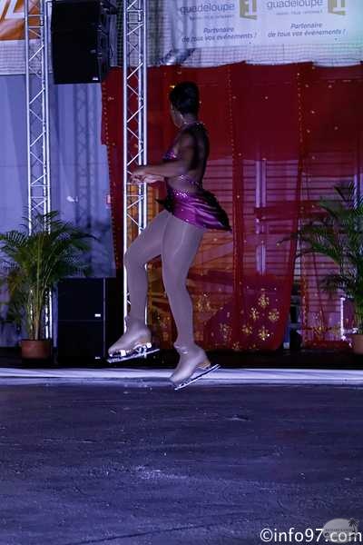 SHOW-TIME-ON-ICE-44.jpg