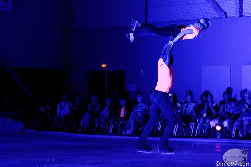 SHOW-TIME-ON-ICE-53.jpg