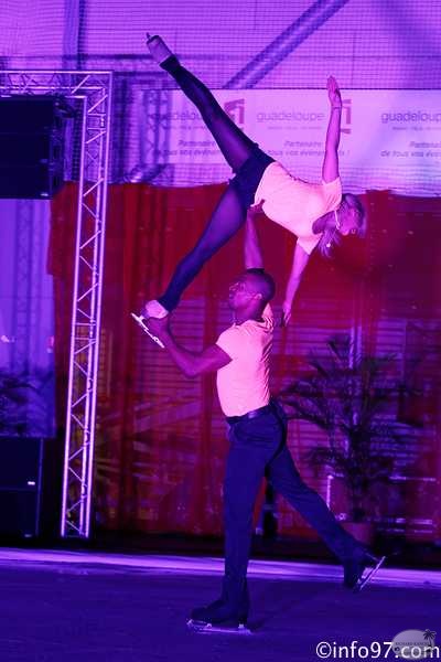 SHOW-TIME-ON-ICE-67.jpg