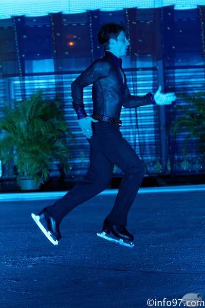 SHOW-TIME-ON-ICE-88.jpg