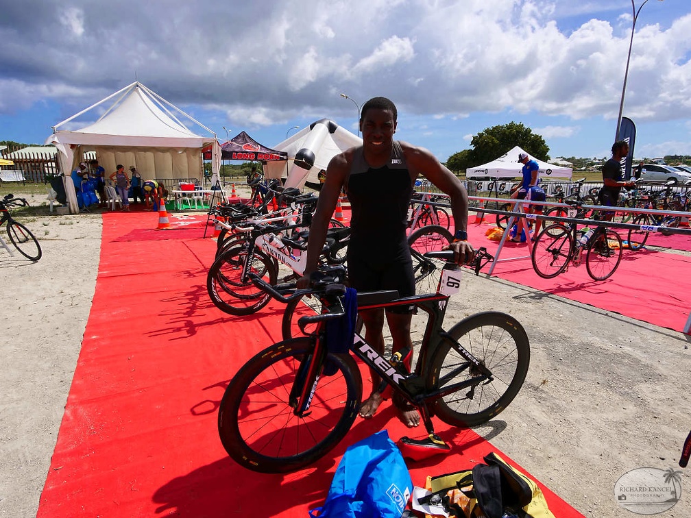 P1039620gwadloup-tri-course.jpg