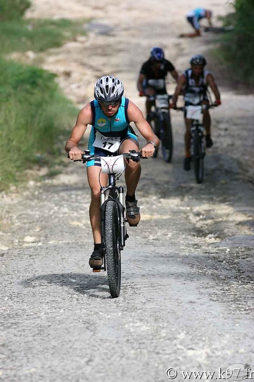 maga2008-vtt23.jpg