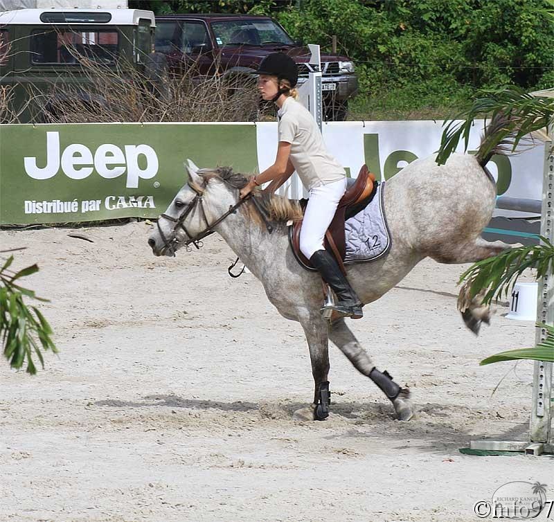 jumping-jeep2012-10.jpg
