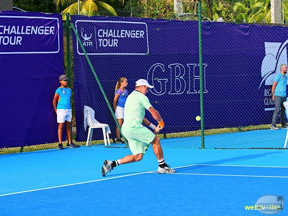 open-tennis-guadeloupe-j443.jpg