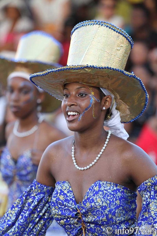 caranval-portrait17.jpg