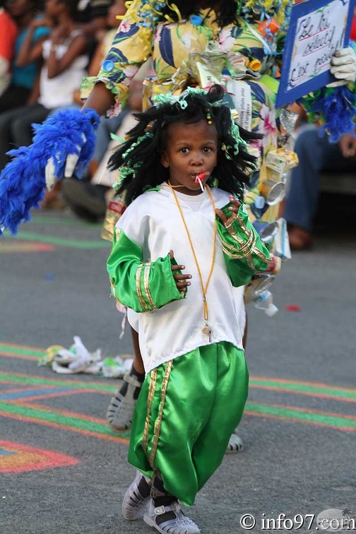 caranval-portrait25.jpg