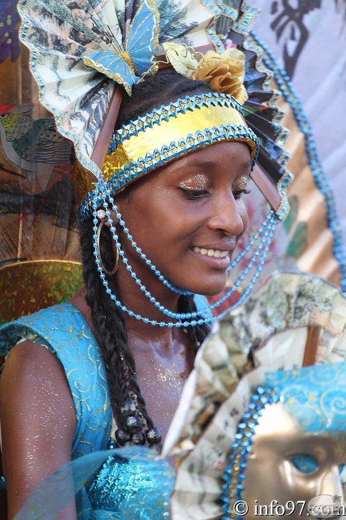 caranval-portrait5.jpg