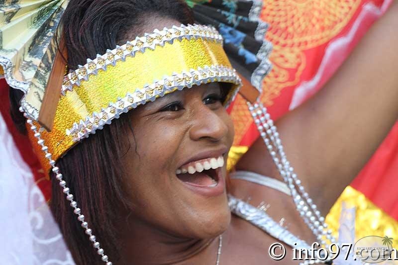 caranval-portrait8.jpg