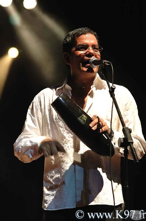 feliciano16.jpg