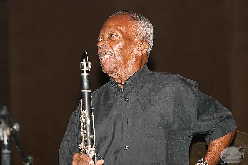 wouve-lawonn27.jpg