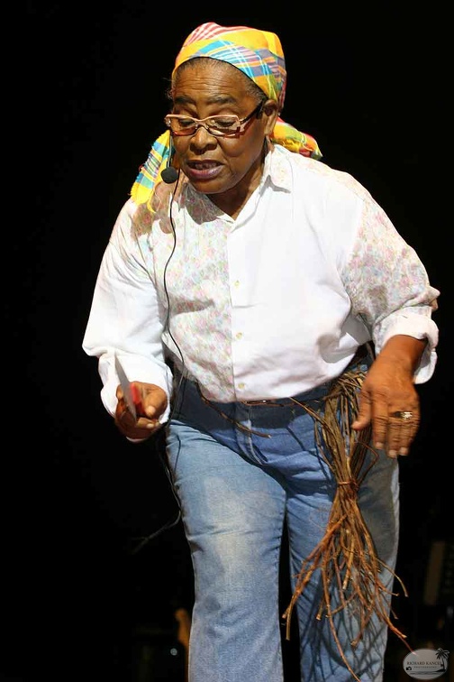 metier-ainee2.jpg