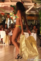 miss-2010-maillot38