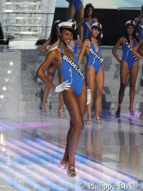 MISSFRANCE_2010_12_09_135-la.jpg
