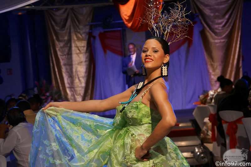 DSC09775partie1-miss-guadeloupe-prestige2014.jpg