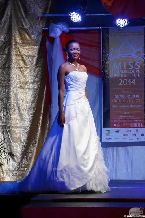 DSC09902robe-miss-guadeloupe-prestige2014.jpg