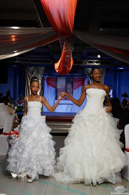 DSC09932robe-miss-guadeloupe-prestige2014.jpg