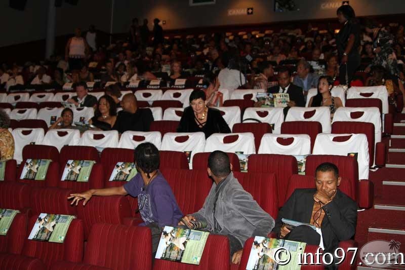 cloture-femi-2.jpg