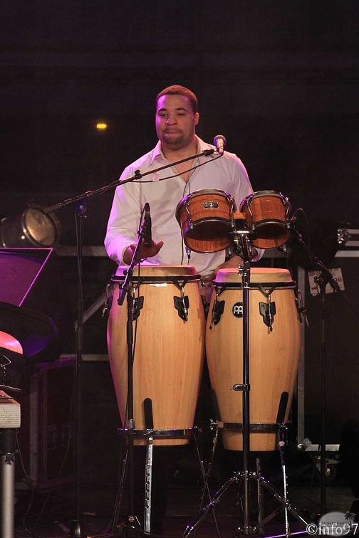 compas-haiti-guadeloupe7.jpg