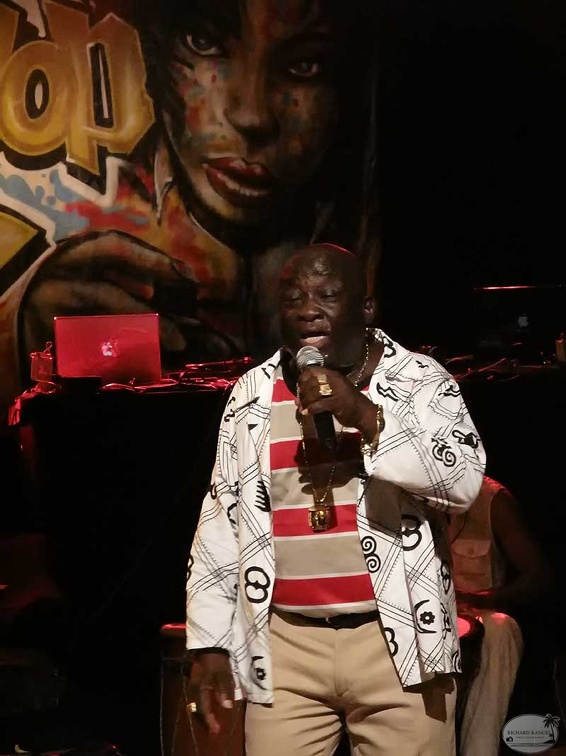 hip-hop2009-18.jpg