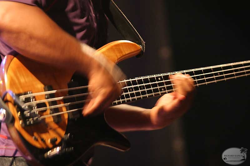victor-wooten8.jpg