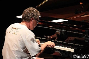 autour-du-piano2012-11