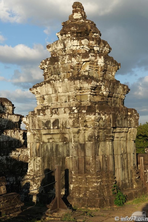 DSC04857angkor.jpg