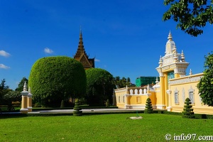 DSC04510musee-palais-phnompenh