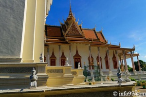 DSC04546musee-palais-phnompenh
