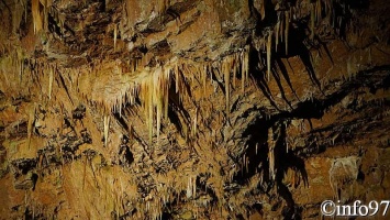 grotte-dargilan-2