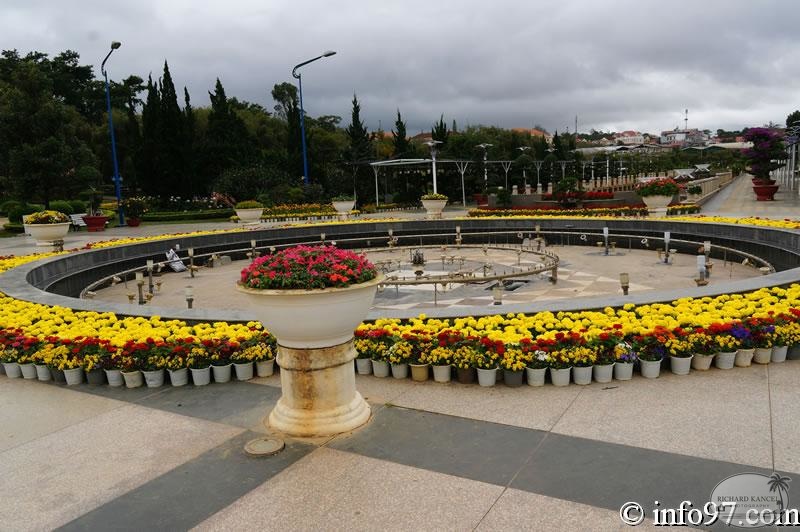 DSC03399dalat-jardin.jpg