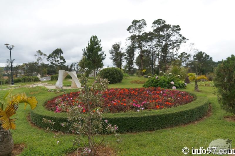 DSC03429dalat-jardin.jpg