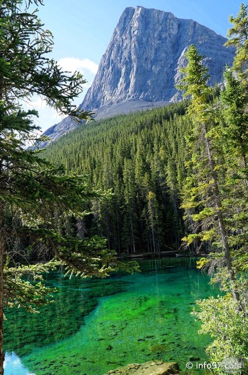 canmore-alberta-11.jpg
