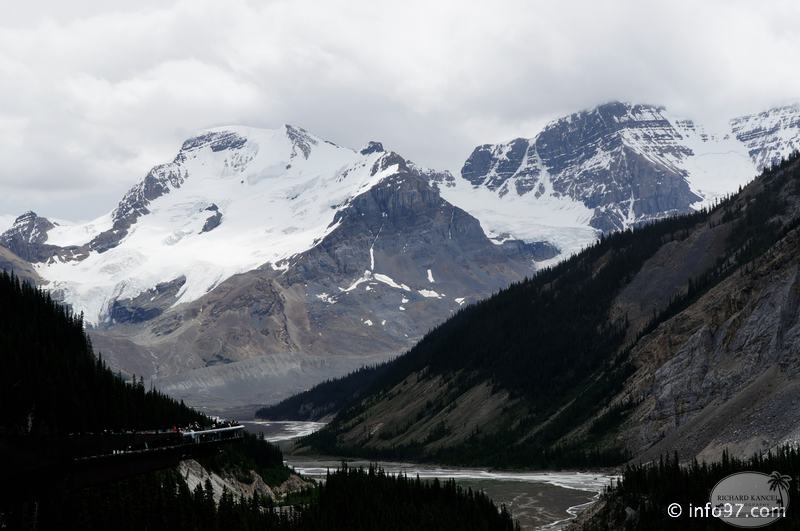 les-rocheuses-alberta-57.jpg