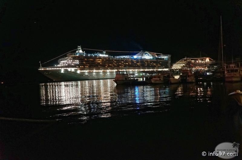 holland-america-croisiere-aruba-night-17.jpg