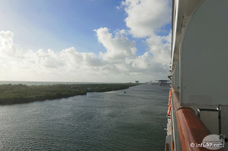 holland-america-everglades-miami-01.jpg