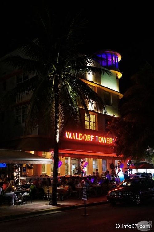 holland-america-miami-night-06.jpg