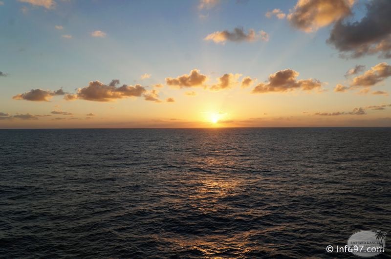america-holland-soleil-04.jpg