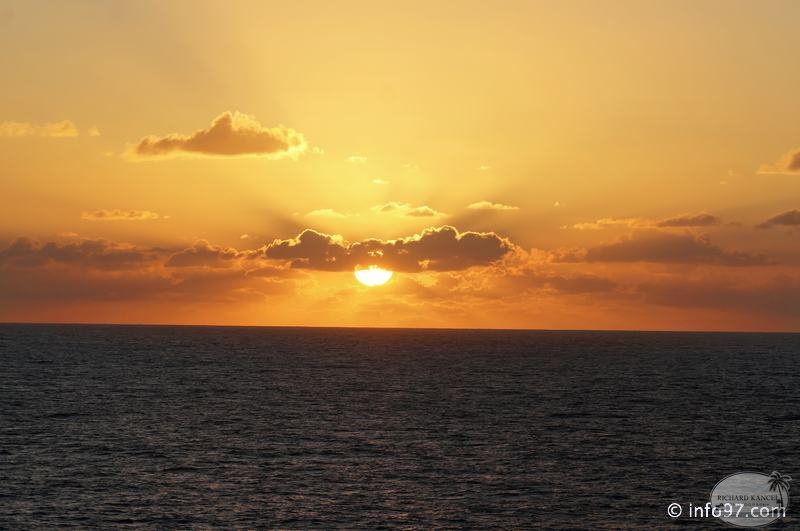 america-holland-soleil-06.jpg