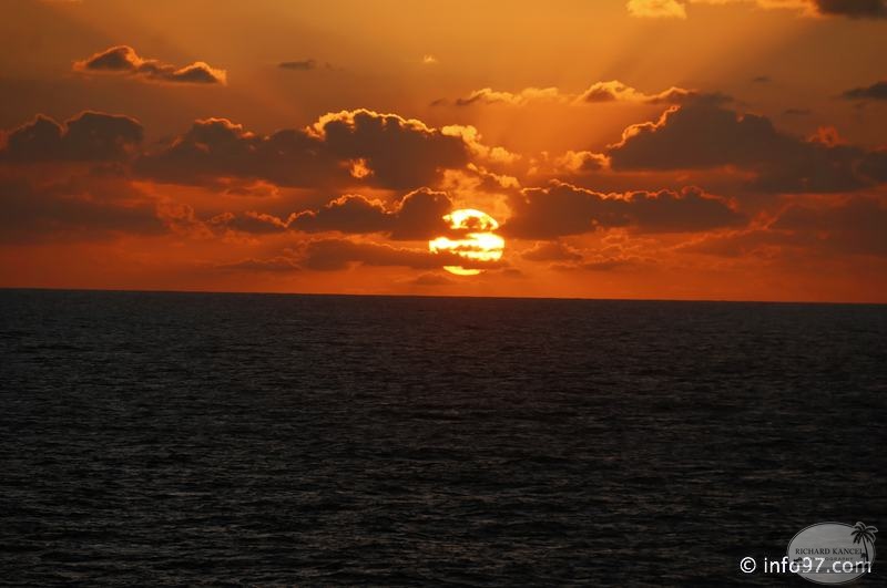 america-holland-soleil-13.jpg