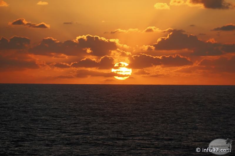 america-holland-soleil-14.jpg