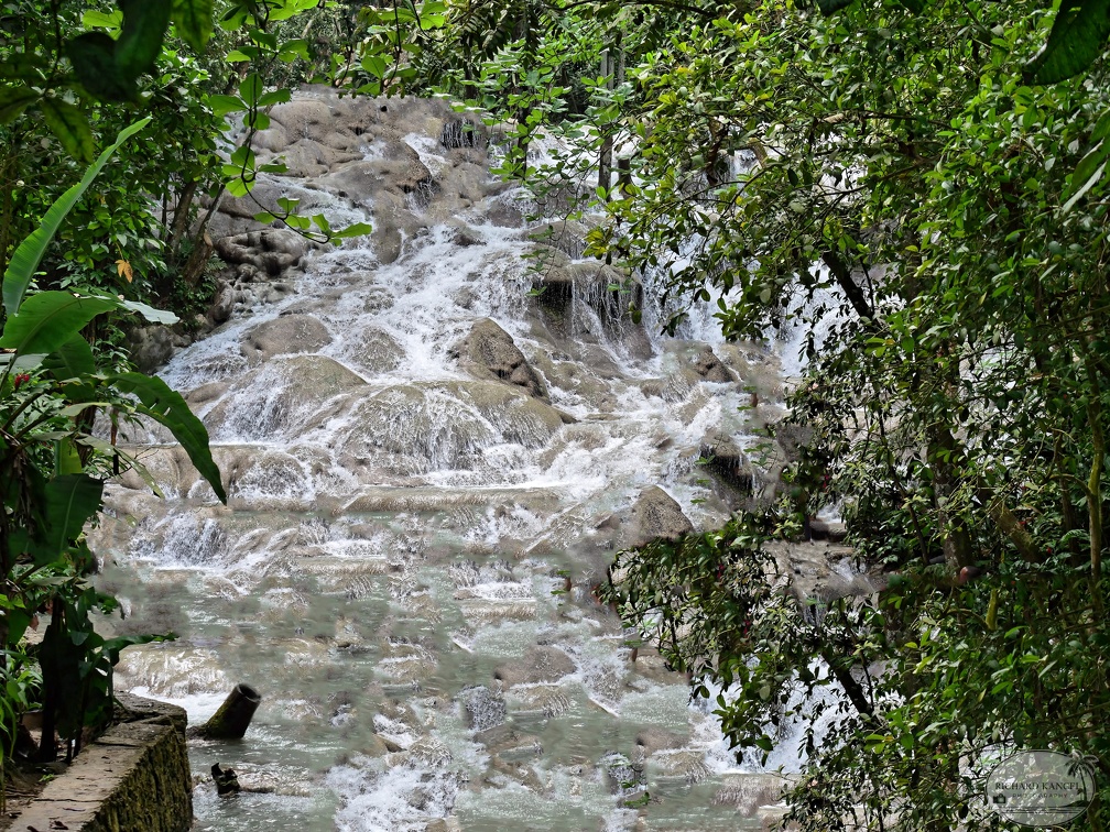 cascade14jamaique.jpg