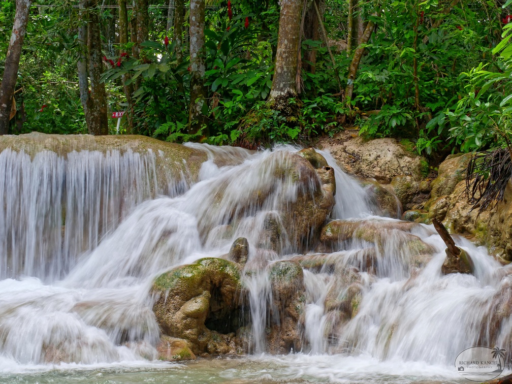 cascade7jamaique.jpg