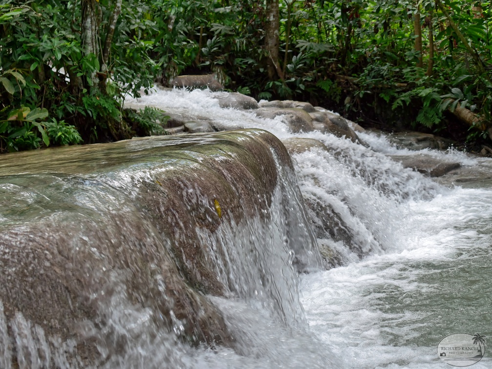cascade9jamaique.jpg