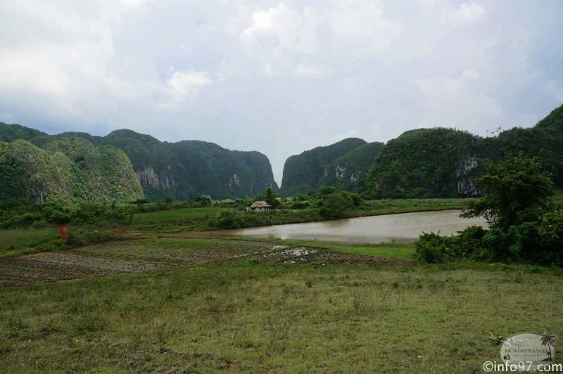 DSC08276vinales-el-mural.jpg