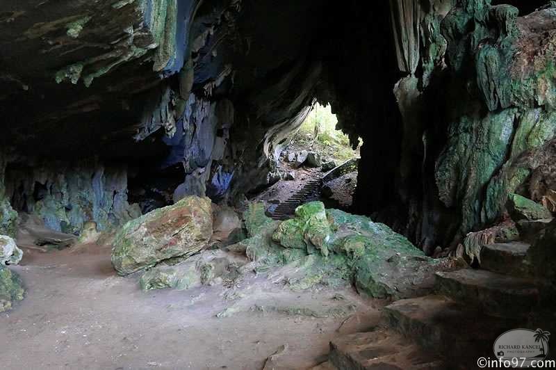 DSC08445grotte-che.jpg
