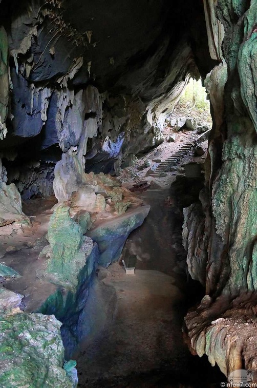 DSC08447grotte-che.jpg